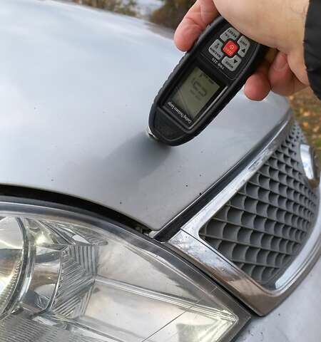 Сірий Форд Мондео, об'ємом двигуна 2 л та пробігом 303 тис. км за 5000 $, фото 43 на Automoto.ua