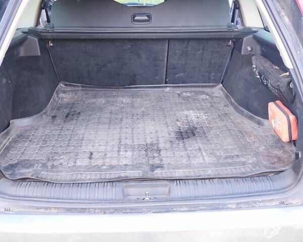 Серый Форд Мондео, объемом двигателя 2 л и пробегом 274 тыс. км за 3000 $, фото 11 на Automoto.ua