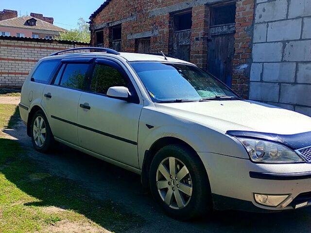 Форд Мондео 2004 в Киеве на Automoto.ua Серый Форд Мондео, объемом двигателя 2 л и пробегом 0 тыс. км за 3000 $, фото 1 на Automoto.ua