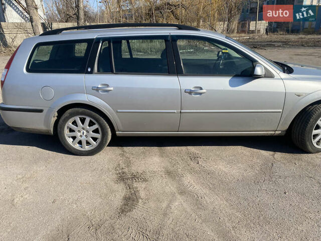 Форд Мондео 2004 в Каменское - Днепродзержинск на Automoto.ua Серый Форд Мондео, объемом двигателя 1.8 л и пробегом 300 тыс. км за 3800 $, фото 2 на Automoto.ua
