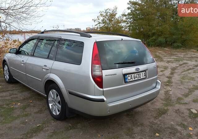 Сірий Форд Мондео, об'ємом двигуна 2 л та пробігом 303 тис. км за 5000 $, фото 4 на Automoto.ua
