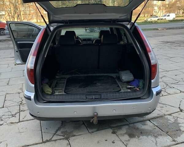 Серый Форд Мондео, объемом двигателя 2 л и пробегом 420 тыс. км за 2700 $, фото 6 на Automoto.ua