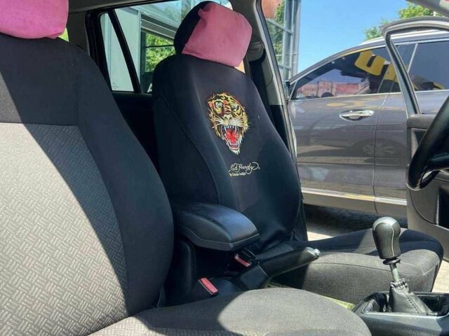 Серый Форд Мондео, объемом двигателя 1.8 л и пробегом 191 тыс. км за 5500 $, фото 17 на Automoto.ua