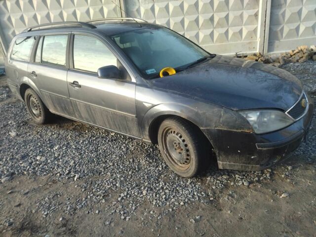 Серый Форд Мондео, объемом двигателя 2 л и пробегом 290 тыс. км за 974 $, фото 1 на Automoto.ua