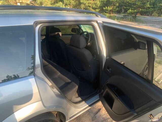 Серый Форд Мондео, объемом двигателя 2 л и пробегом 357 тыс. км за 3800 $, фото 8 на Automoto.ua