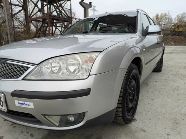 Серый Форд Мондео, объемом двигателя 2 л и пробегом 213 тыс. км за 1999 $, фото 7 на Automoto.ua