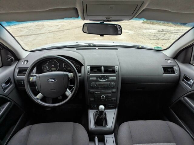 Серый Форд Мондео, объемом двигателя 2 л и пробегом 213 тыс. км за 1999 $, фото 12 на Automoto.ua