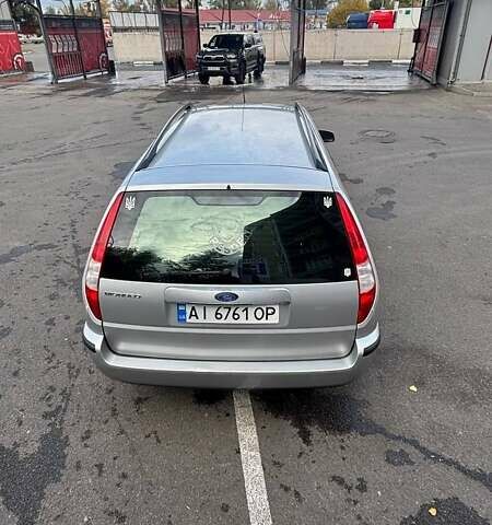 Серый Форд Мондео, объемом двигателя 1.8 л и пробегом 239 тыс. км за 4500 $, фото 7 на Automoto.ua