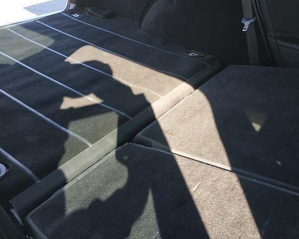 Сірий Форд Мондео, об'ємом двигуна 2 л та пробігом 199 тис. км за 3999 $, фото 56 на Automoto.ua