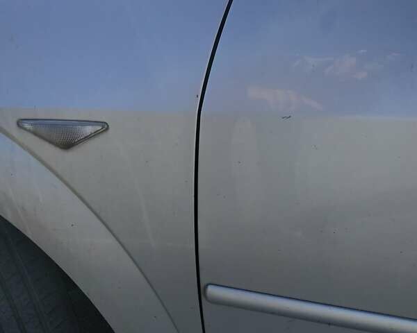 Сірий Форд Мондео, об'ємом двигуна 2 л та пробігом 199 тис. км за 3999 $, фото 32 на Automoto.ua