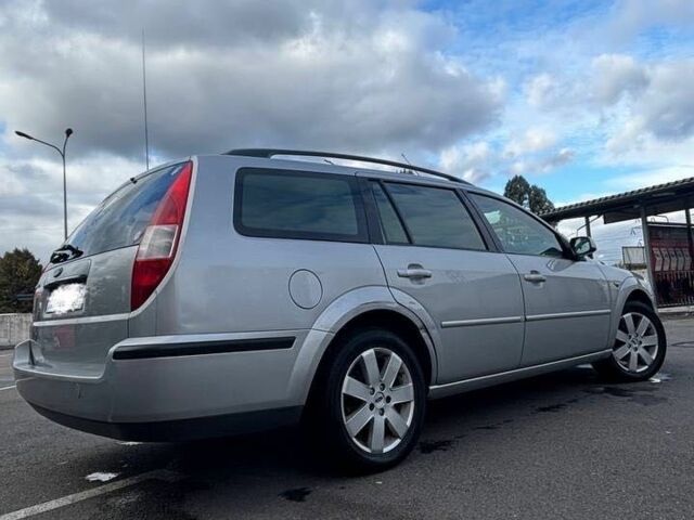 Серый Форд Мондео, объемом двигателя 1.8 л и пробегом 239 тыс. км за 4200 $, фото 8 на Automoto.ua