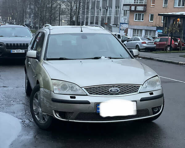 Серый Форд Мондео, объемом двигателя 2 л и пробегом 350 тыс. км за 2999 $, фото 1 на Automoto.ua