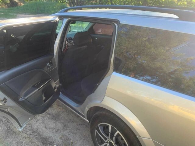 Серый Форд Мондео, объемом двигателя 2 л и пробегом 357 тыс. км за 3800 $, фото 9 на Automoto.ua