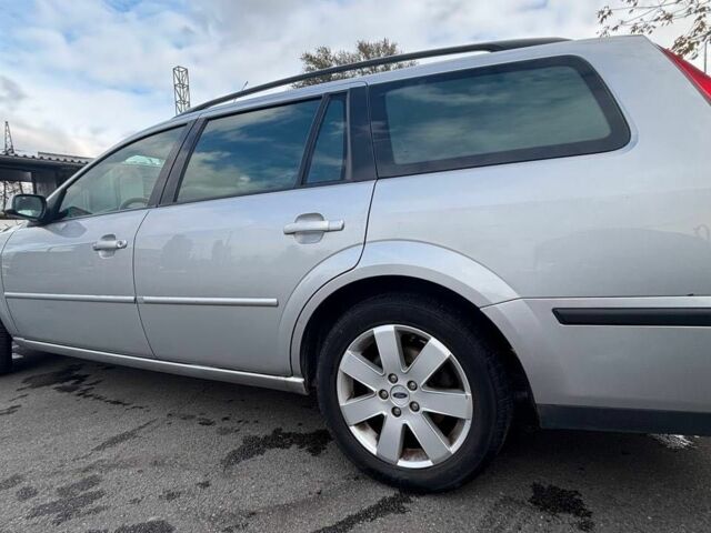 Серый Форд Мондео, объемом двигателя 1.8 л и пробегом 239 тыс. км за 4200 $, фото 4 на Automoto.ua