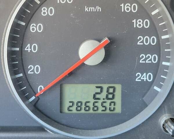 Серый Форд Мондео, объемом двигателя 2 л и пробегом 286 тыс. км за 4700 $, фото 12 на Automoto.ua