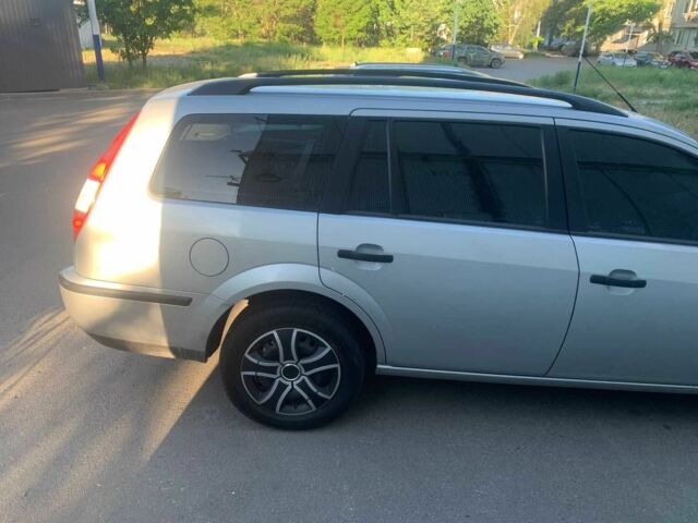 Серый Форд Мондео, объемом двигателя 2 л и пробегом 357 тыс. км за 3800 $, фото 1 на Automoto.ua