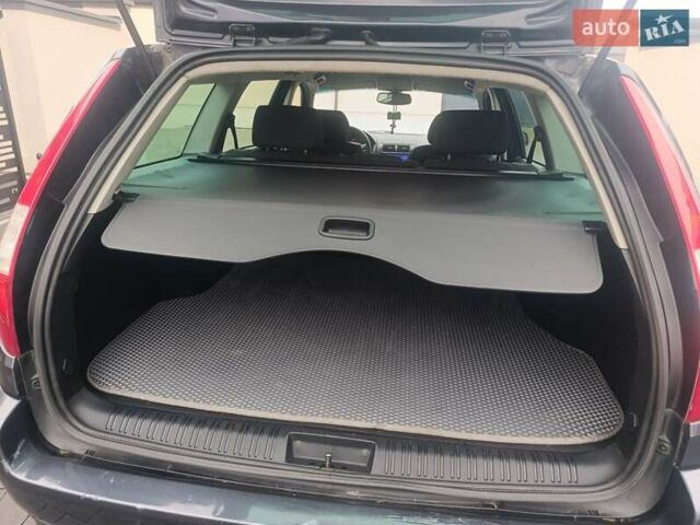 Сірий Форд Мондео, об'ємом двигуна 2.2 л та пробігом 288 тис. км за 4100 $, фото 51 на Automoto.ua