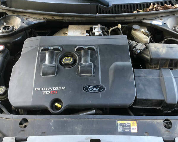Серый Форд Мондео, объемом двигателя 2 л и пробегом 299 тыс. км за 4650 $, фото 8 на Automoto.ua