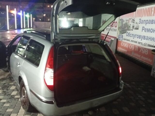 Серый Форд Мондео, объемом двигателя 1.8 л и пробегом 247 тыс. км за 3800 $, фото 5 на Automoto.ua