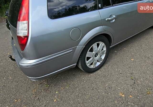 Серый Форд Мондео, объемом двигателя 2 л и пробегом 456 тыс. км за 2800 $, фото 1 на Automoto.ua