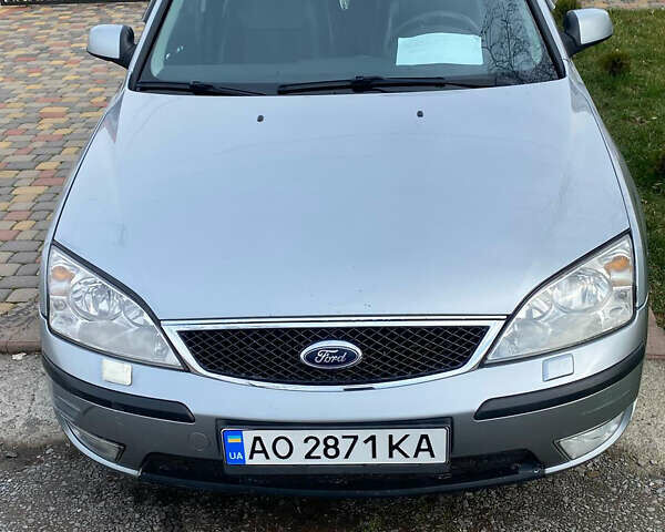 Серый Форд Мондео, объемом двигателя 2 л и пробегом 270 тыс. км за 3850 $, фото 6 на Automoto.ua