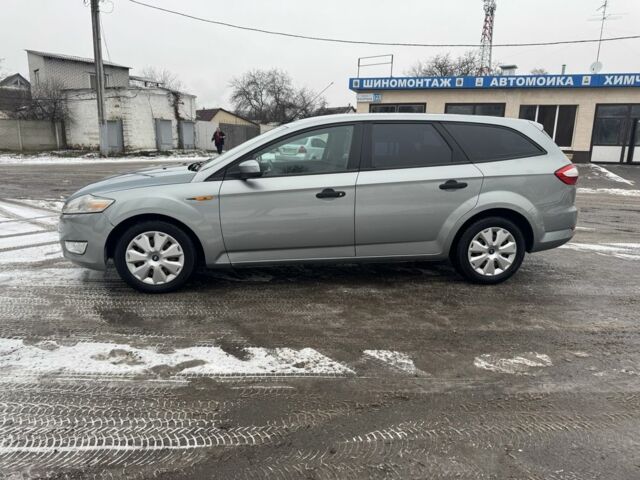 Серый Форд Мондео, объемом двигателя 0 л и пробегом 301 тыс. км за 3100 $, фото 1 на Automoto.ua