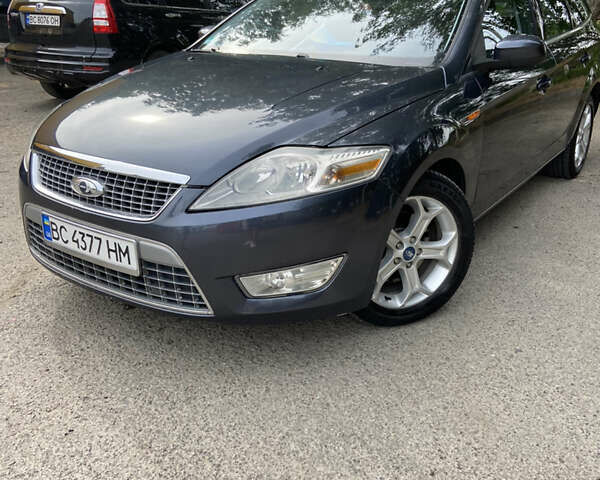 Серый Форд Мондео, объемом двигателя 2 л и пробегом 320 тыс. км за 6000 $, фото 9 на Automoto.ua