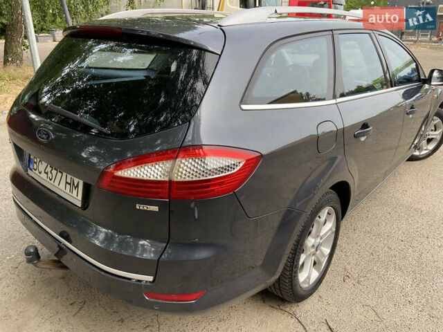 Серый Форд Мондео, объемом двигателя 2 л и пробегом 320 тыс. км за 6000 $, фото 16 на Automoto.ua