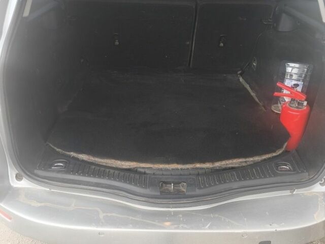 Серый Форд Мондео, объемом двигателя 2 л и пробегом 311 тыс. км за 4500 $, фото 6 на Automoto.ua