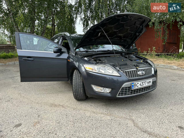 Серый Форд Мондео, объемом двигателя 2 л и пробегом 320 тыс. км за 6000 $, фото 12 на Automoto.ua