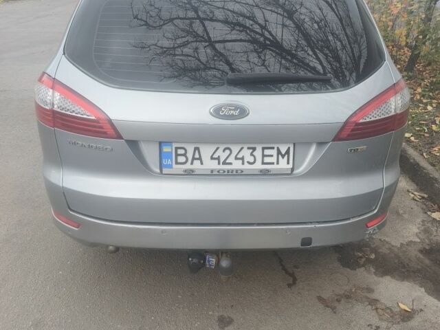 Серый Форд Мондео, объемом двигателя 2 л и пробегом 311 тыс. км за 4500 $, фото 4 на Automoto.ua