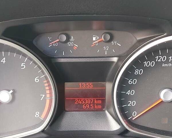 Серый Форд Мондео, объемом двигателя 1.6 л и пробегом 289 тыс. км за 7100 $, фото 13 на Automoto.ua