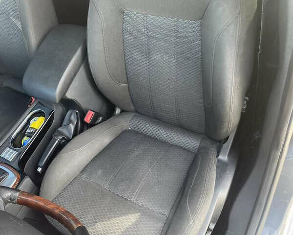 Серый Форд Мондео, объемом двигателя 2 л и пробегом 296 тыс. км за 6500 $, фото 21 на Automoto.ua