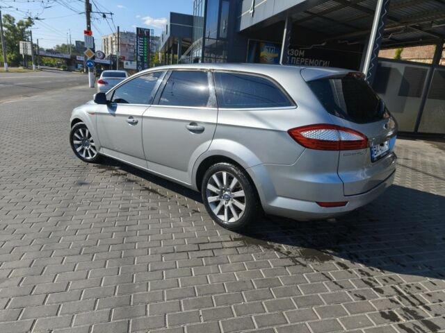 Серый Форд Мондео, объемом двигателя 2 л и пробегом 363 тыс. км за 5500 $, фото 2 на Automoto.ua