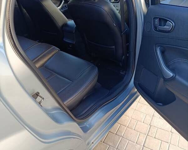 Форд Мондео 2008 в Хмельнике на Automoto.ua Серый Форд Мондео, объемом двигателя 1.75 л и пробегом 221 тыс. км за 5500 $, фото 40 на Automoto.ua