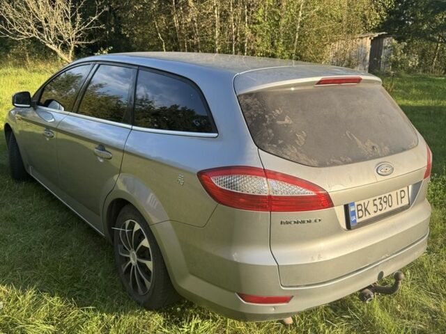 Сірий Форд Мондео, об'ємом двигуна 2 л та пробігом 320 тис. км за 4000 $, фото 7 на Automoto.ua