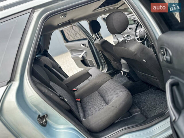 Серый Форд Мондео, объемом двигателя 2.3 л и пробегом 224 тыс. км за 5777 $, фото 10 на Automoto.ua