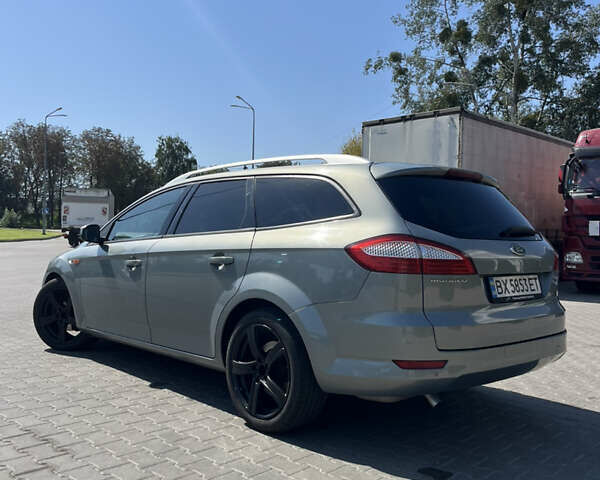 Серый Форд Мондео, объемом двигателя 2 л и пробегом 340 тыс. км за 5799 $, фото 5 на Automoto.ua