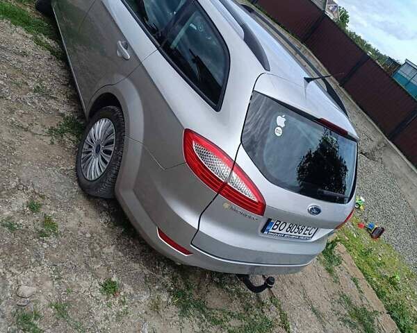 Серый Форд Мондео, объемом двигателя 2 л и пробегом 235 тыс. км за 6500 $, фото 6 на Automoto.ua