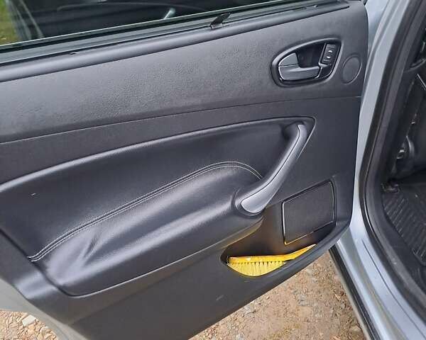 Сірий Форд Мондео, об'ємом двигуна 2 л та пробігом 260 тис. км за 6300 $, фото 16 на Automoto.ua