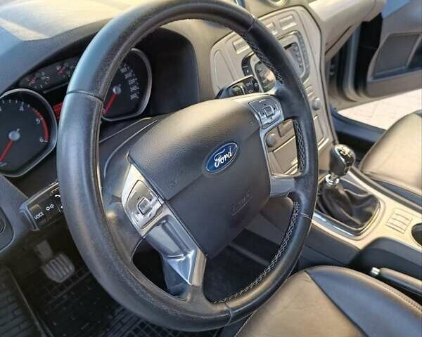 Форд Мондео 2008 в Хмельнике на Automoto.ua Серый Форд Мондео, объемом двигателя 1.75 л и пробегом 221 тыс. км за 5500 $, фото 15 на Automoto.ua