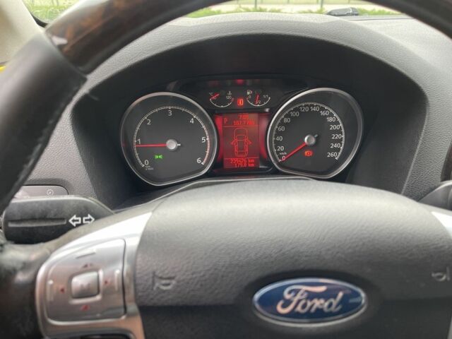 Серый Форд Мондео, объемом двигателя 2 л и пробегом 260 тыс. км за 7300 $, фото 6 на Automoto.ua