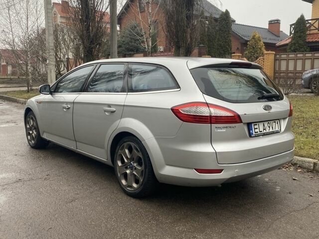 Сірий Форд Мондео, об'ємом двигуна 2.2 л та пробігом 111 тис. км за 3250 $, фото 4 на Automoto.ua