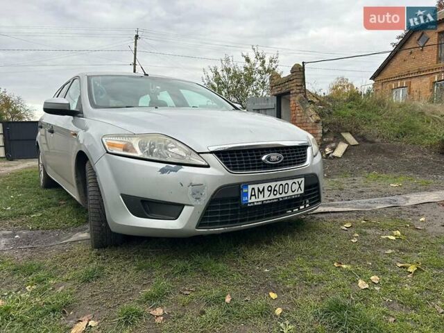 Серый Форд Мондео, объемом двигателя 2 л и пробегом 215 тыс. км за 6500 $, фото 1 на Automoto.ua