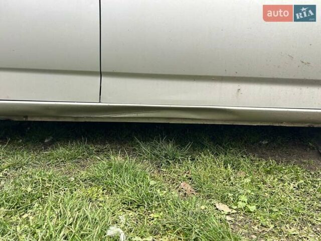 Серый Форд Мондео, объемом двигателя 2 л и пробегом 215 тыс. км за 6500 $, фото 11 на Automoto.ua