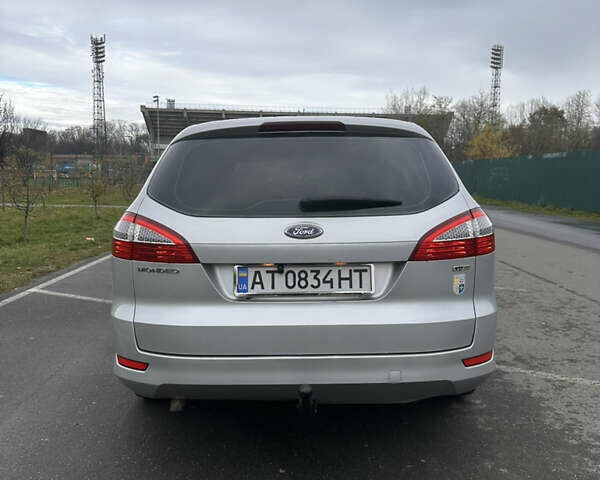 Серый Форд Мондео, объемом двигателя 2 л и пробегом 240 тыс. км за 6600 $, фото 9 на Automoto.ua