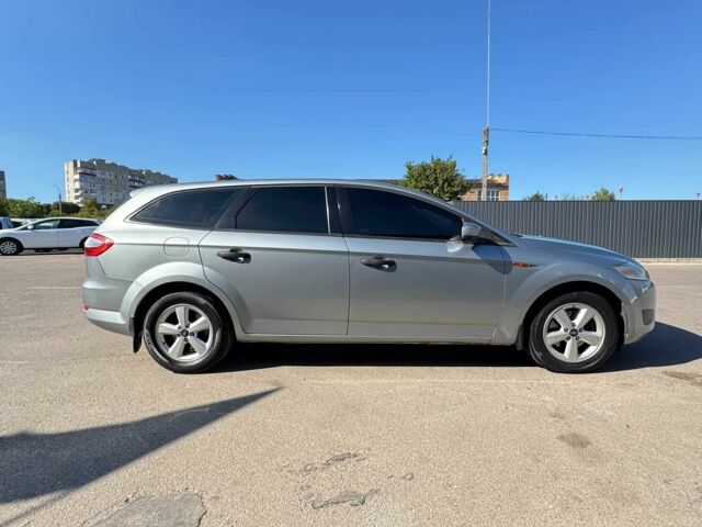 Серый Форд Мондео, объемом двигателя 2 л и пробегом 248 тыс. км за 5850 $, фото 3 на Automoto.ua