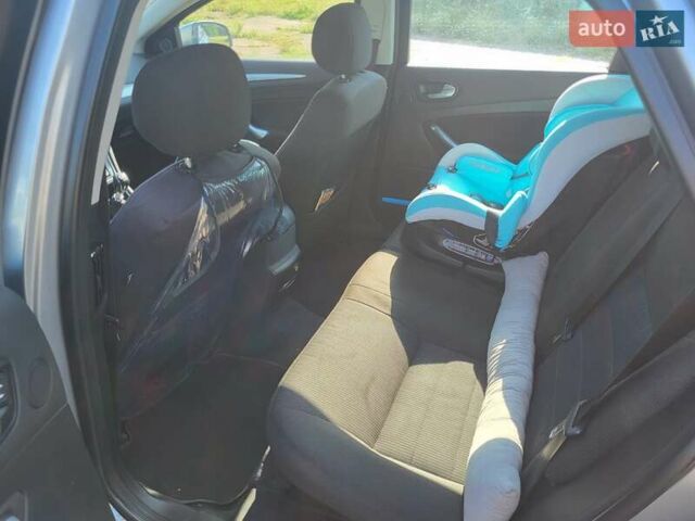 Серый Форд Мондео, объемом двигателя 2 л и пробегом 315 тыс. км за 6700 $, фото 8 на Automoto.ua