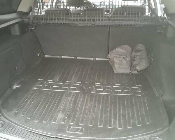 Серый Форд Мондео, объемом двигателя 2 л и пробегом 235 тыс. км за 5800 $, фото 2 на Automoto.ua