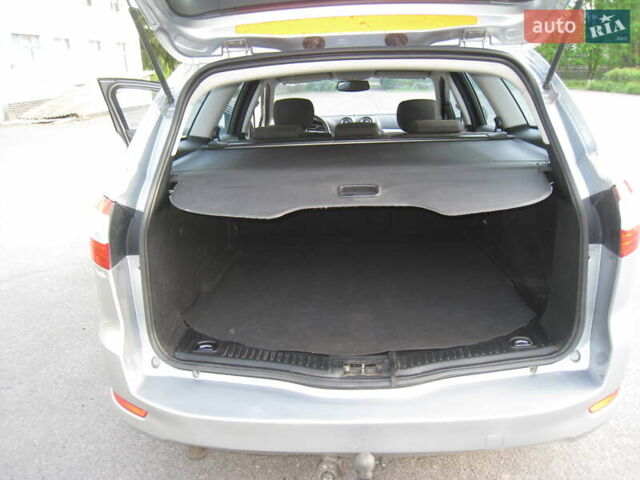 Серый Форд Мондео, объемом двигателя 2 л и пробегом 315 тыс. км за 6700 $, фото 9 на Automoto.ua